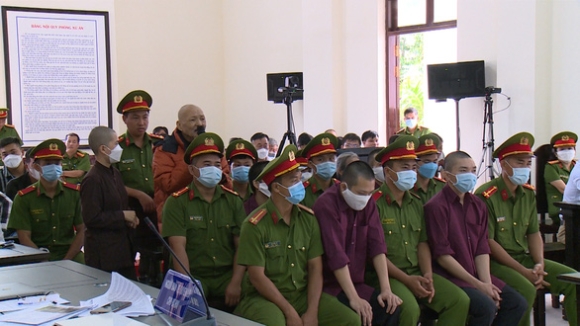 Vụ tịnh thất Bồng Lai: Tòa tuyên bị cáo Lê Tùng Vân 5 năm tù - Ảnh 1.
