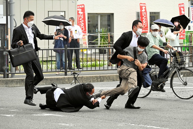 Thêm lời khai của nghi phạm vụ tấn công cựu Thủ tướng Nhật Abe Shinzo - 2